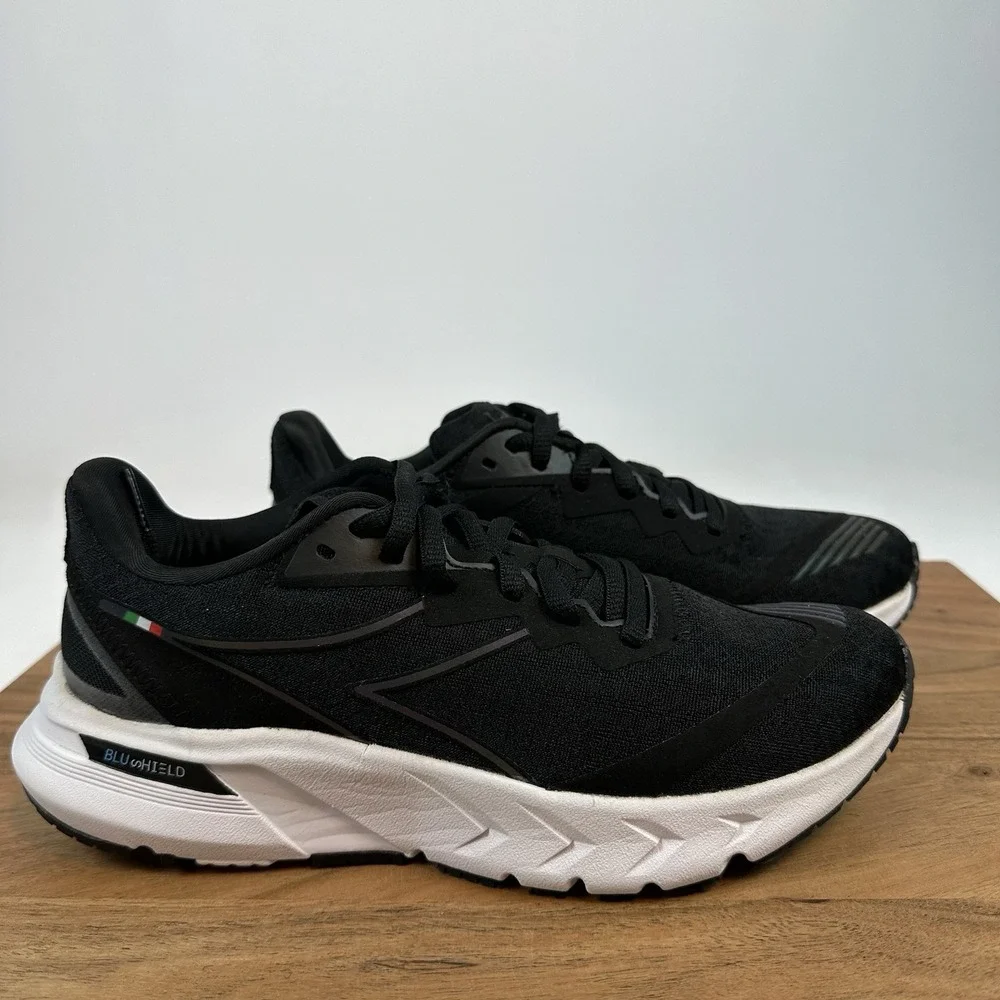 New Womens Diadora‎ Mythos Blushield Volo Hip 2 Athletic Shoes Sneakers 6.5M